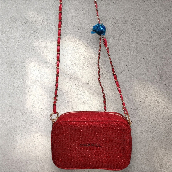 Chanel Red Glitter Crossbody Bag - Picture 3 of 12